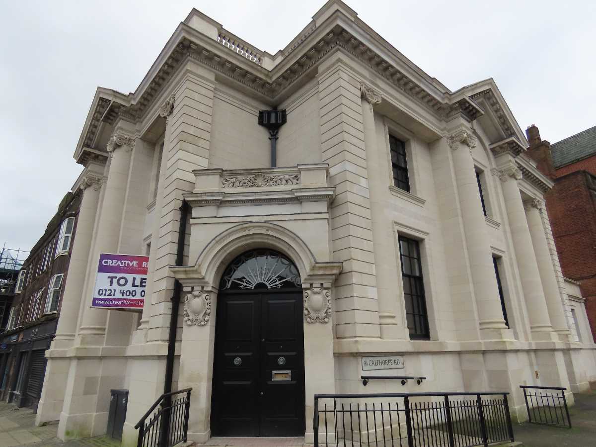 The former Lloyds Bank at Five Ways